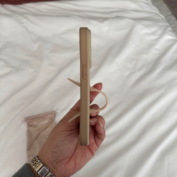 iPhone 14 Pro Loopy Phone Case - Picture 4 of 5